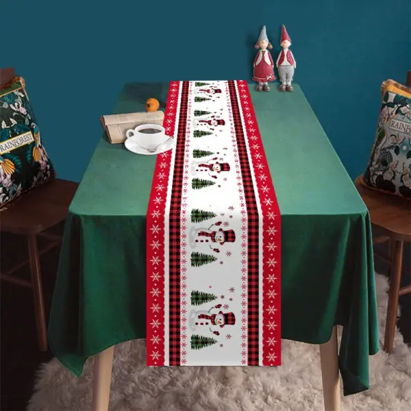 oly-effd3549aa8f66a1589e7db9afc8869b Wholesale Christmas Table Flag Decoration Snowflake Plaid Snowman Pattern Christmas Print Tablecloth Dining Table Mat American Style