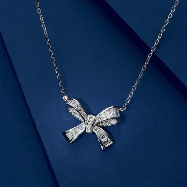 Wholesale Simple Style Bow Knot Titanium Steel Inlay Zircon Pendant Necklace 1 Piece