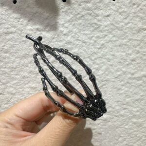 21 # Ghost hand twist black