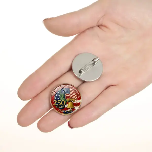 Wholesale United States Pin Featuring Inlay Craftsmanship With Alloy Material And Gem Inlay, Perfect For Independence Day