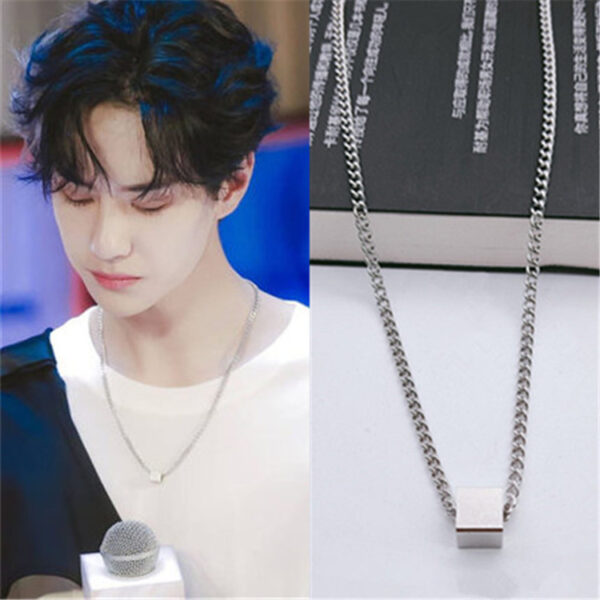 Wholesale Geometric Square Necklace Mens Trendy Hip-hop Style Simple All-match Sweatshirt Collarbone Chain Niche Design Sense Men