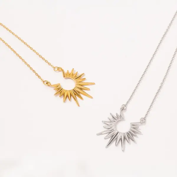 Wholesale PVD Coated 18K Gold Plated Sun Stainless Steel IG Style Simple Style Commute Waterproof Non Tarnish 304 Stainless Steel Necklace