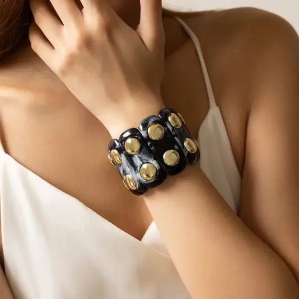 Wholesale Black Acrylic Bracelet Irregular Pattern Handmade Beaded Large Wide Jewelry Style - Nihaojewelry