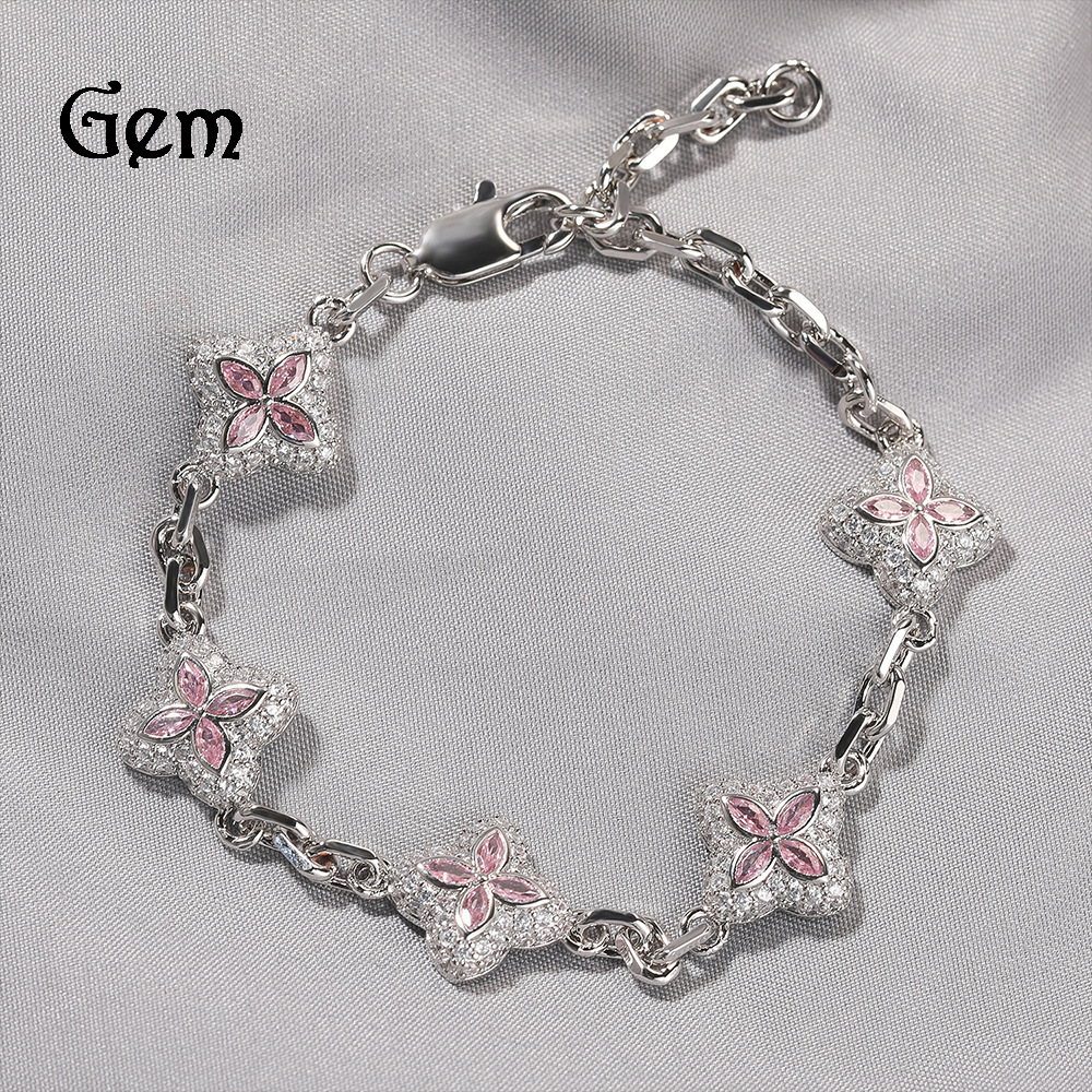 Wholesale Copper four-leaf clover bracelet and necklace set with zircon