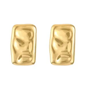 06 / Gold