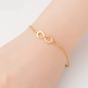 8 (Gold)