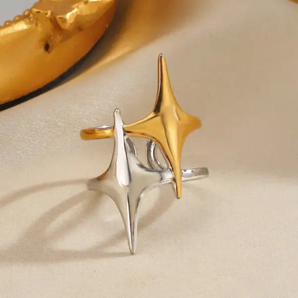 Wholesale Ion Plating (IP) 18K Gold Plated Pentagram Star Heart Shape 304 Stainless Steel IG Style Glam Vintage Style Waterproof Non Tarnish Open Rings