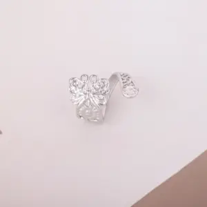 Silver / Average Size / 16#