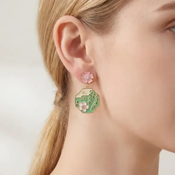 Wholesale Painted Flower Multicolor Stud Earrings In Copper Alloy With 18K Real Gold Plated Finish, Unisex Design