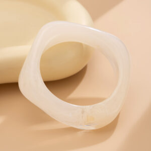 02 white 2503