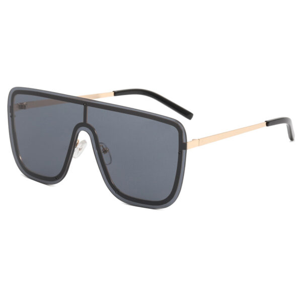 Wholesale One-piece sunglasses men's and women's -style personalized large frame one-piece sunglasses Internet celebrity trendy couple Sun-proof glasses trendy