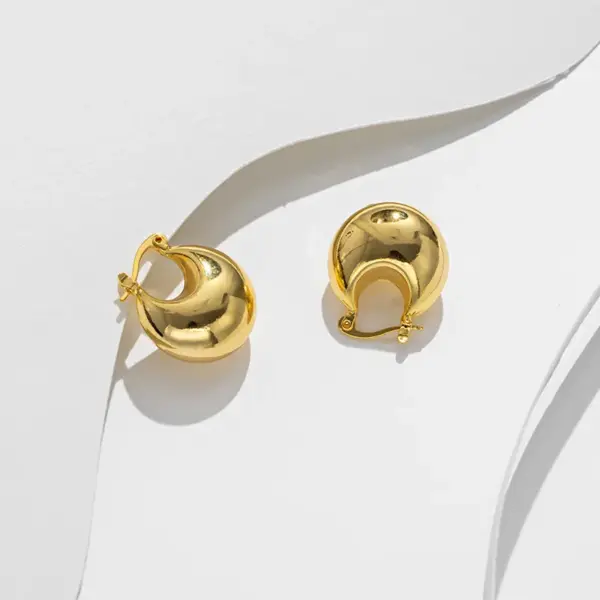Wholesale PVD Coated 18K Gold Plated Solid Color 304 Stainless Steel Retro Simple Style Classic Style Waterproof Non Tarnish Earrings