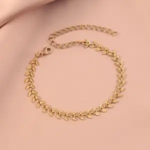 Stainless Steel Leaf Bracelet / Gold