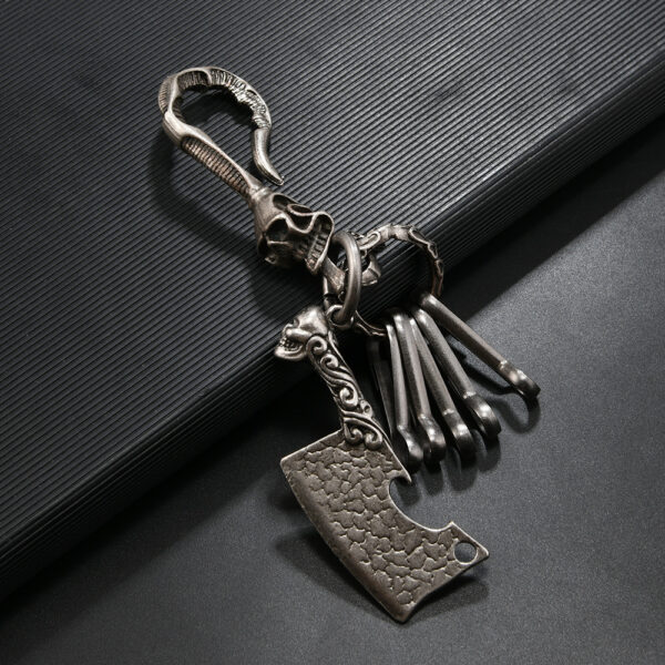 Wholesale Skull Keychain Alloy Creative Skull Arm Cross Pendant Car Metal Pendant Keychain