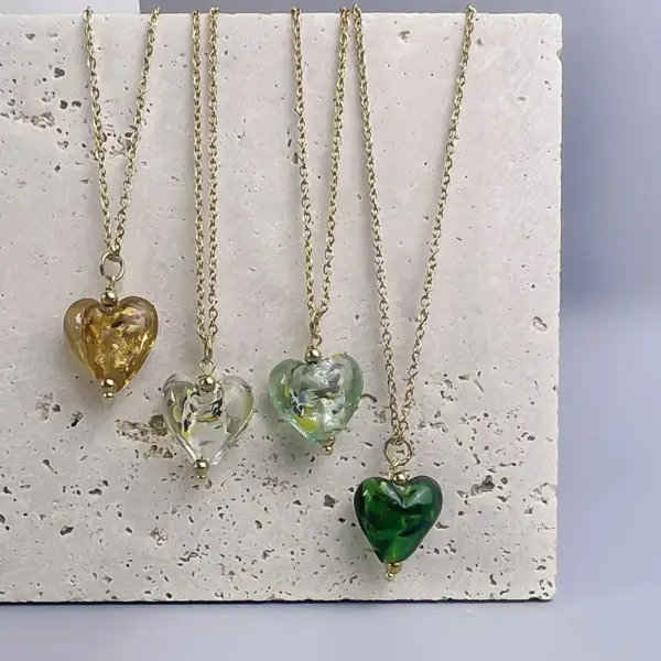 Wholesale Retro Heart Shape Stainless Steel Glass Plating Pendant Necklace