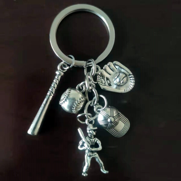 Wholesale Baseball Hat Ball Stick Ball Gloves Baseball Athlete Baseball Enthusiasts Key Chain