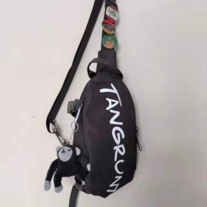 9369 black [three-color badge and gorilla pendant]]