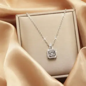 X1753# Micro Inlaid Zircon Square Diamond Necklace