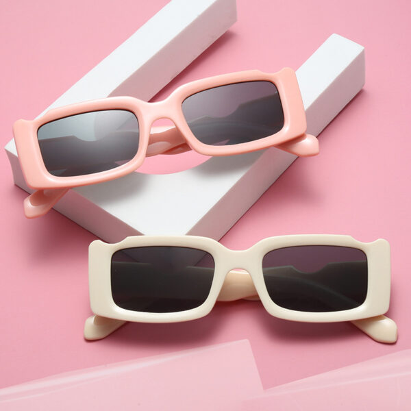 oly-f7be251bae3ec860fe77a4d4c2f4f325 Wholesale small box children's sunglasses boys and girls sunglasses personalized concave anti-ultraviolet glasses