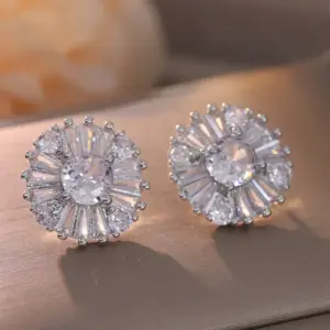 NS934-44 / Zircon