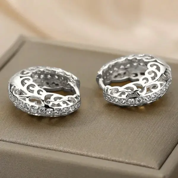 Wholesale Geometric Inlay Earrings For Women In Copper With KC Golden Plated Water Plating And Zircon Inlay