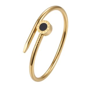 Black shell nail bracelet 18k gold