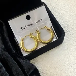 Gold 024 / 18k