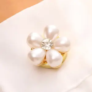 01 14k Gold 1706