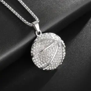 Silver / Average Size / 1 Pack