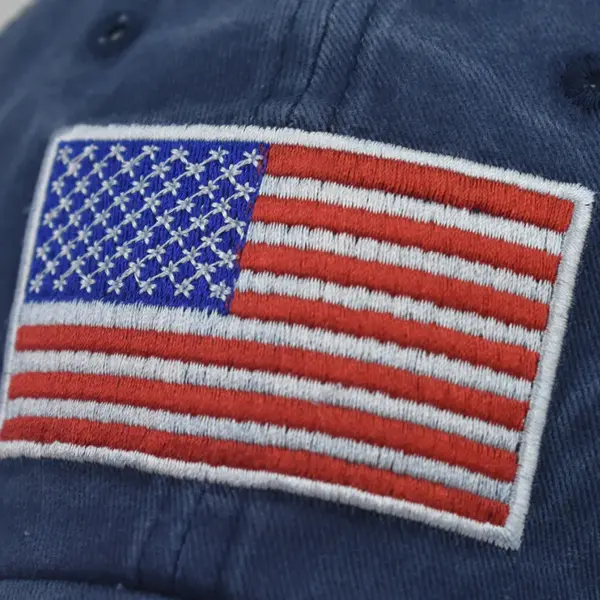 Wholesale Women's Classic Style American Flag Embroidery Curved Eaves Baseball Cap