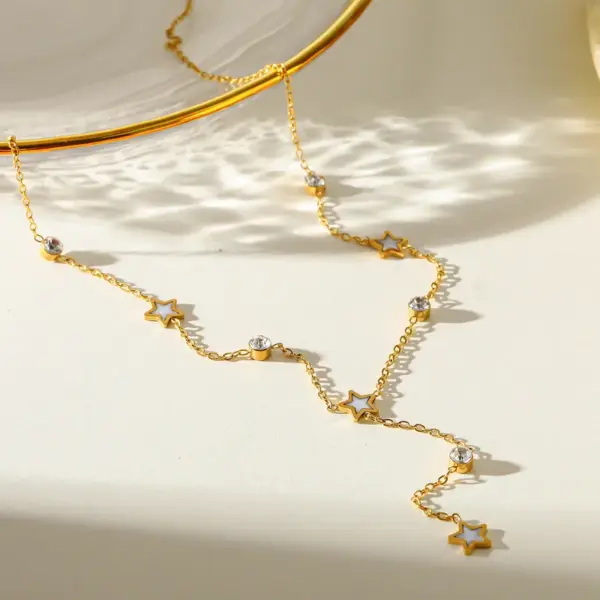Wholesale Starburst Necklace For Women With Bezel Setting, PVD Coated 304 Stainless Steel, Rhinestones Inlay, And Cable Chain