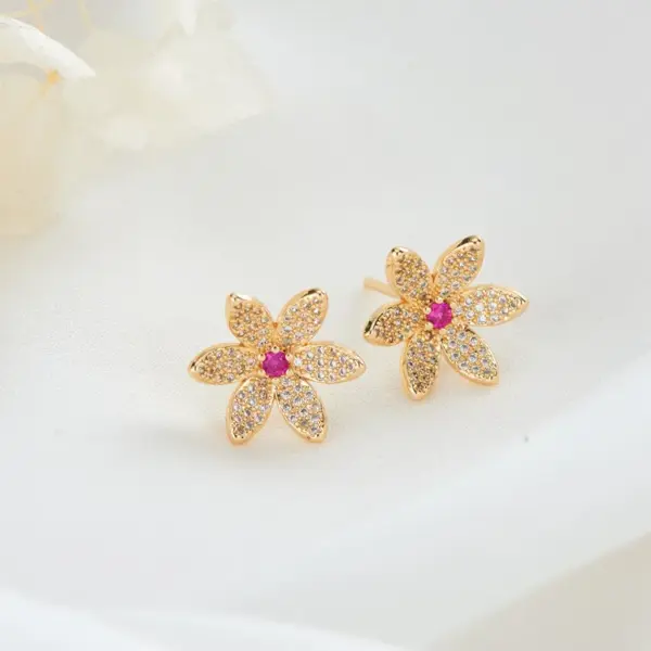 Wholesale 14K Real Gold Plated Copper Flower Stud Earrings With Zircon Inlay Featuring 925 Sterling Silver Ear Pins In New Style