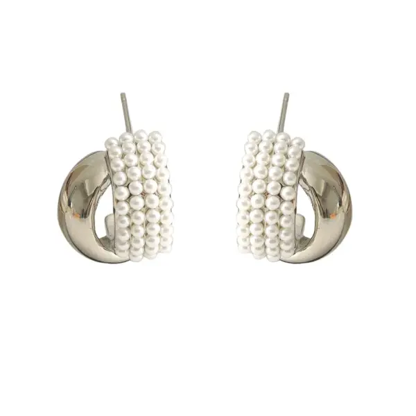 Wholesale Elegant Pearl Metal Round Arc Ear Cuff Early Spring Luxury Minimalist Women's Jewelry Fashion Trend Geometric Pattern Copper