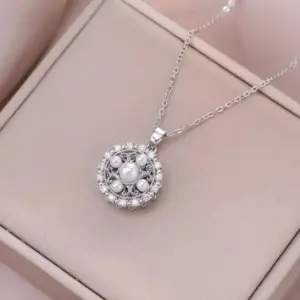 X1777 Steel Flower Rotating Necklace