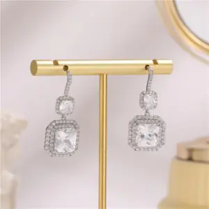 R-0279 (White Zirconium)