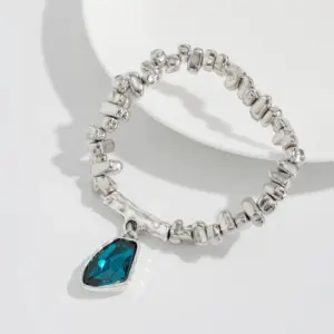 QJ0435 / One Size
