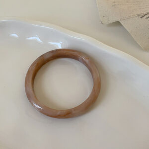 Medium brown bracelet