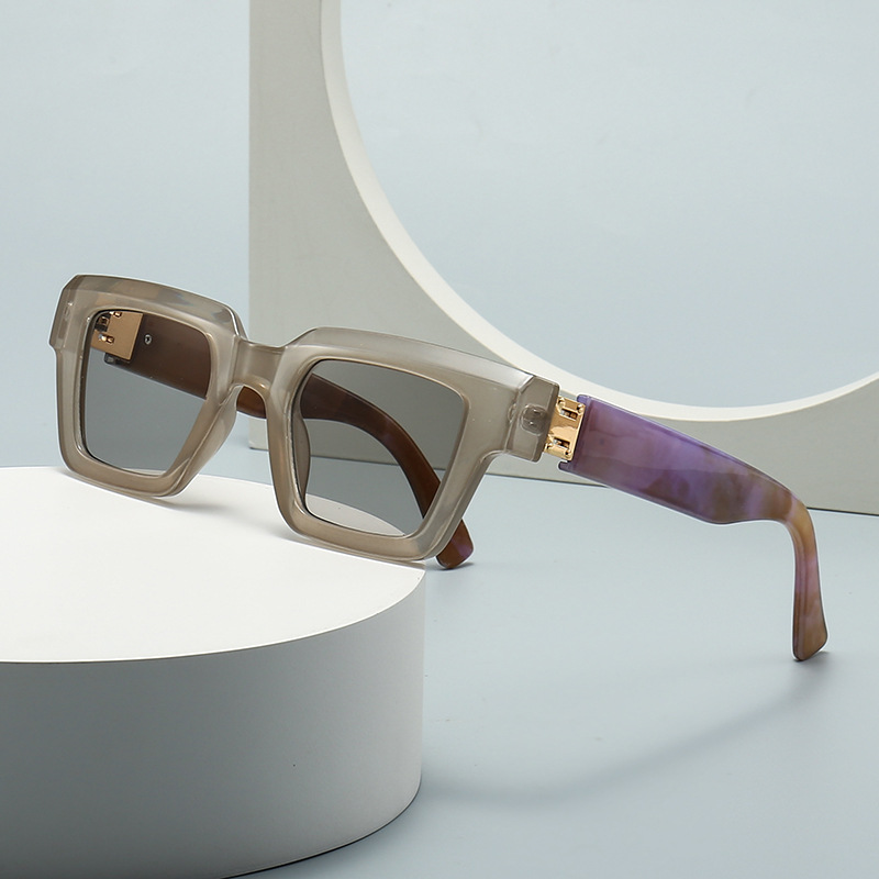 Wholesale Europe and the United States big brand modern retro sunglasses high-end ladies INS wind sunglasses all-match trend cross-border 9201