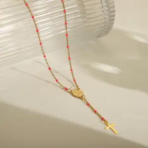 Priest-Rose / Red