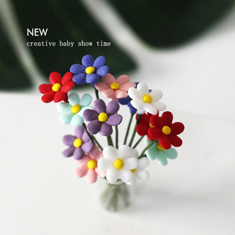 Wholesale Doll House accessories 1:12 scale model miniature food and play car decoration mini potted daisy flower K514
