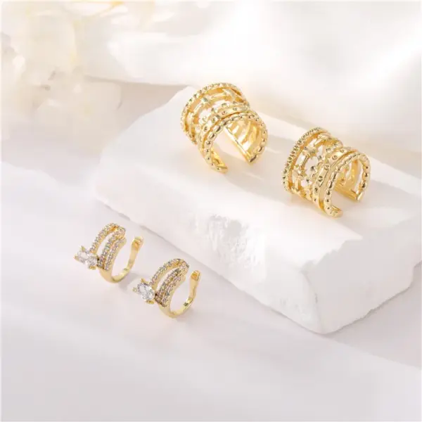 Wholesale Irregular Pattern Women's Ring With Bezel Setting, Electroplated Copper, 14K Real Gold Plated, Featuring Zircon Inlay