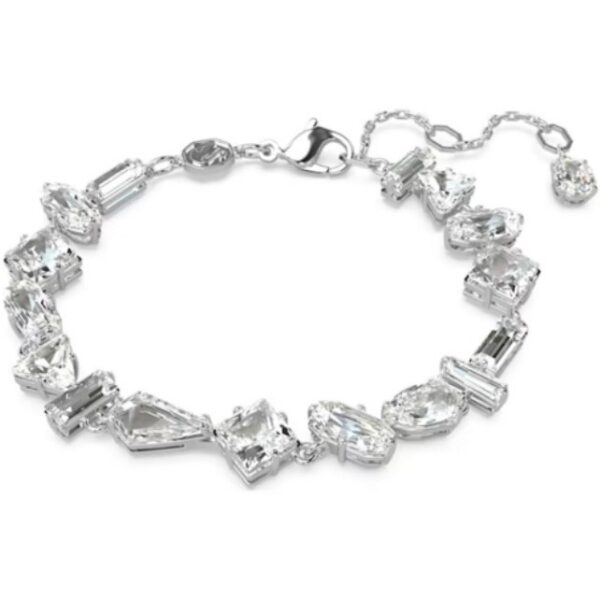 Wholesale Classic copper alloy crystal women's bracelet with a beating heart-shaped design.
