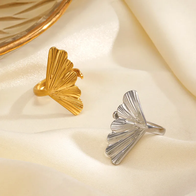 Wholesale Ion Plating (IP) 18K Gold Plated Ginkgo Leaf 304 Stainless Steel IG Style Waterproof Non Tarnish Open Rings