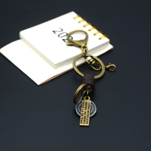 Wholesale Factory hand-woven key chain accessories lobster clasp retro versatile leather rope key chain semi-finished DIY hanging