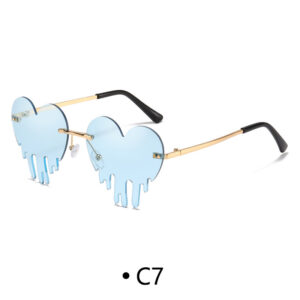 . / C7 light blue