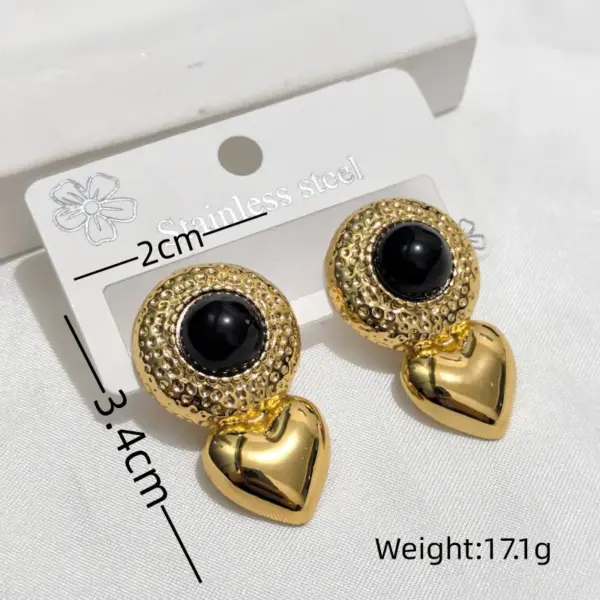 Wholesale Earrings Studs Cat's Eye Stone Heart Cast Earrings Titanium Steel Earrings For Banquet Fashion Show