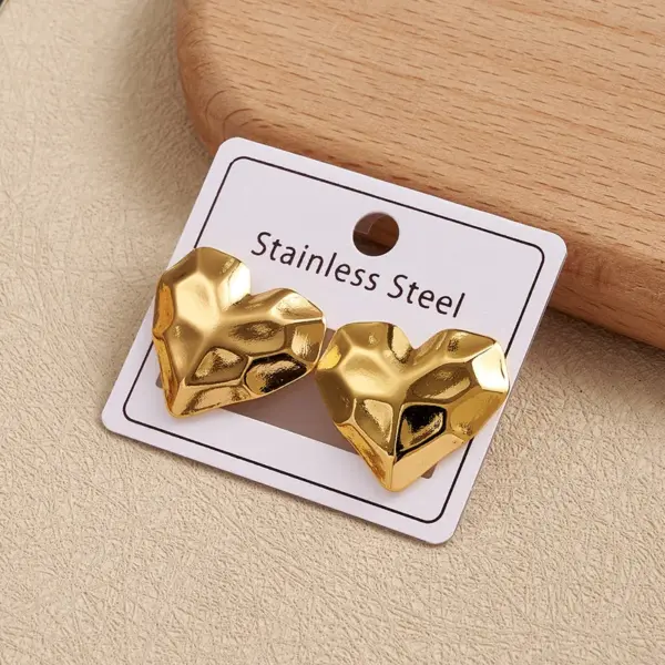 Wholesale Love Heart Shaped Stainless Steel 304 Earrings Electroplated Fashionable Casual Minimalist Style Women's Jewelry Accessories