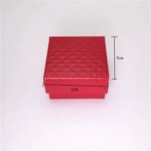 Box / Adjustable opening