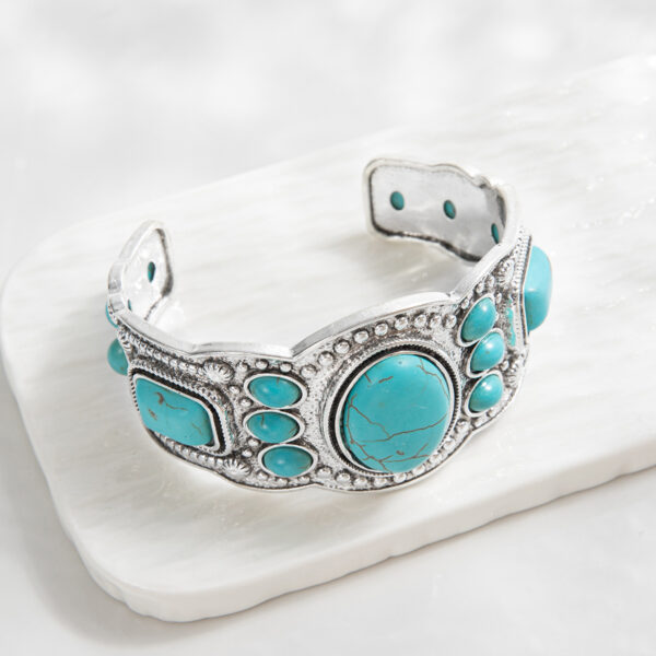 oly-ffa87f740a35bddae7a24ba4f614ae9f Wholesale Turquoise bracelet, ethnic style jewelry, bohemian natural stone jewelry, exaggerated accessory.