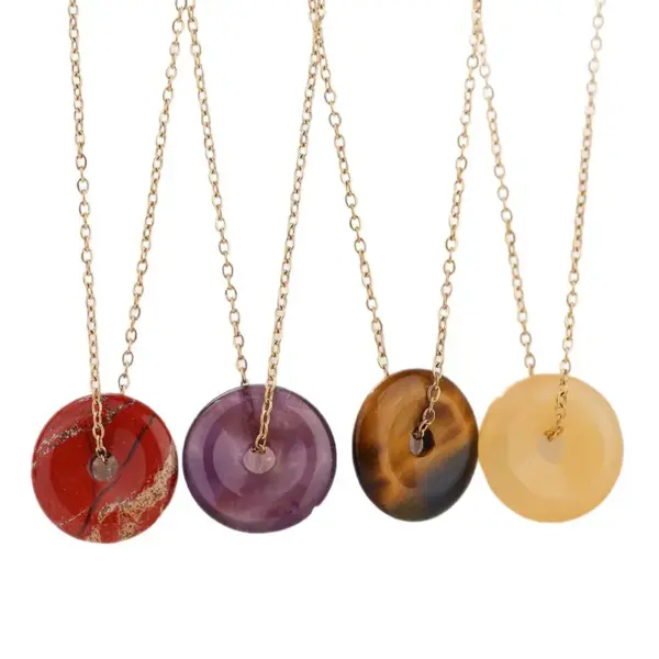 Wholesale ZhouHang Natural Crystal Pendant New Fashion Casual Bohemian Style Purple Crystal Pink Crystal Jewelry Earrings Accessories